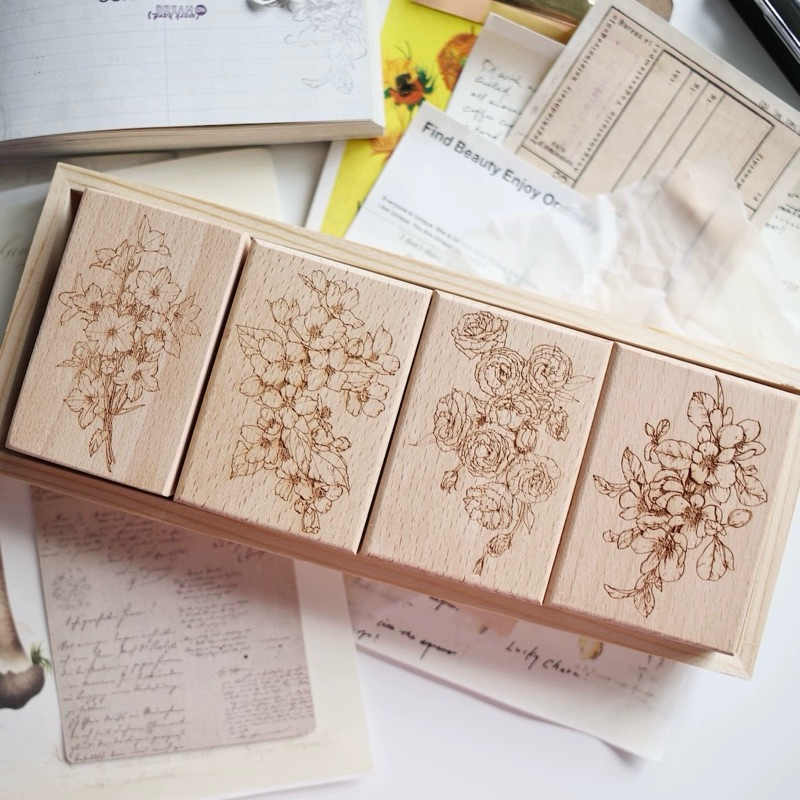 

Two Raccoons Flower Fragrance Rubber Stamp Set