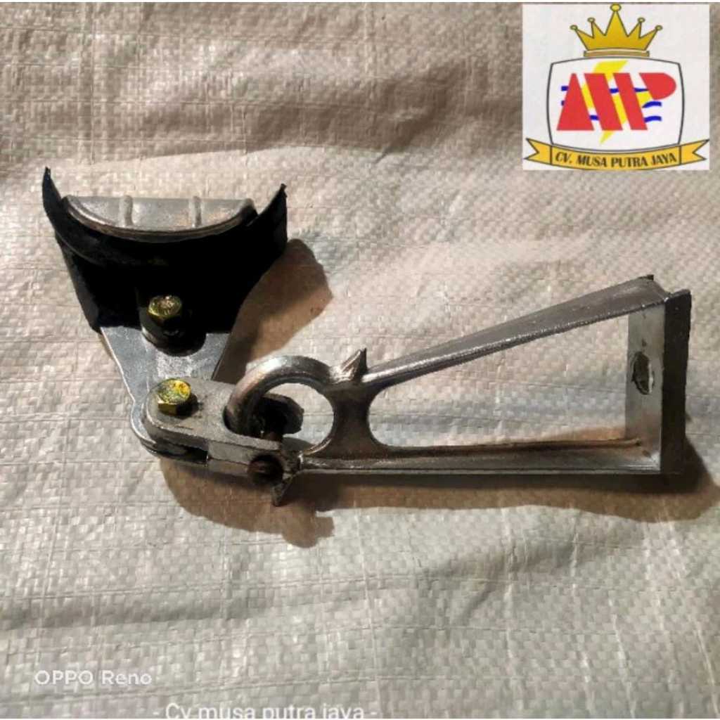 Suspension Clamp / Suspension Gantung