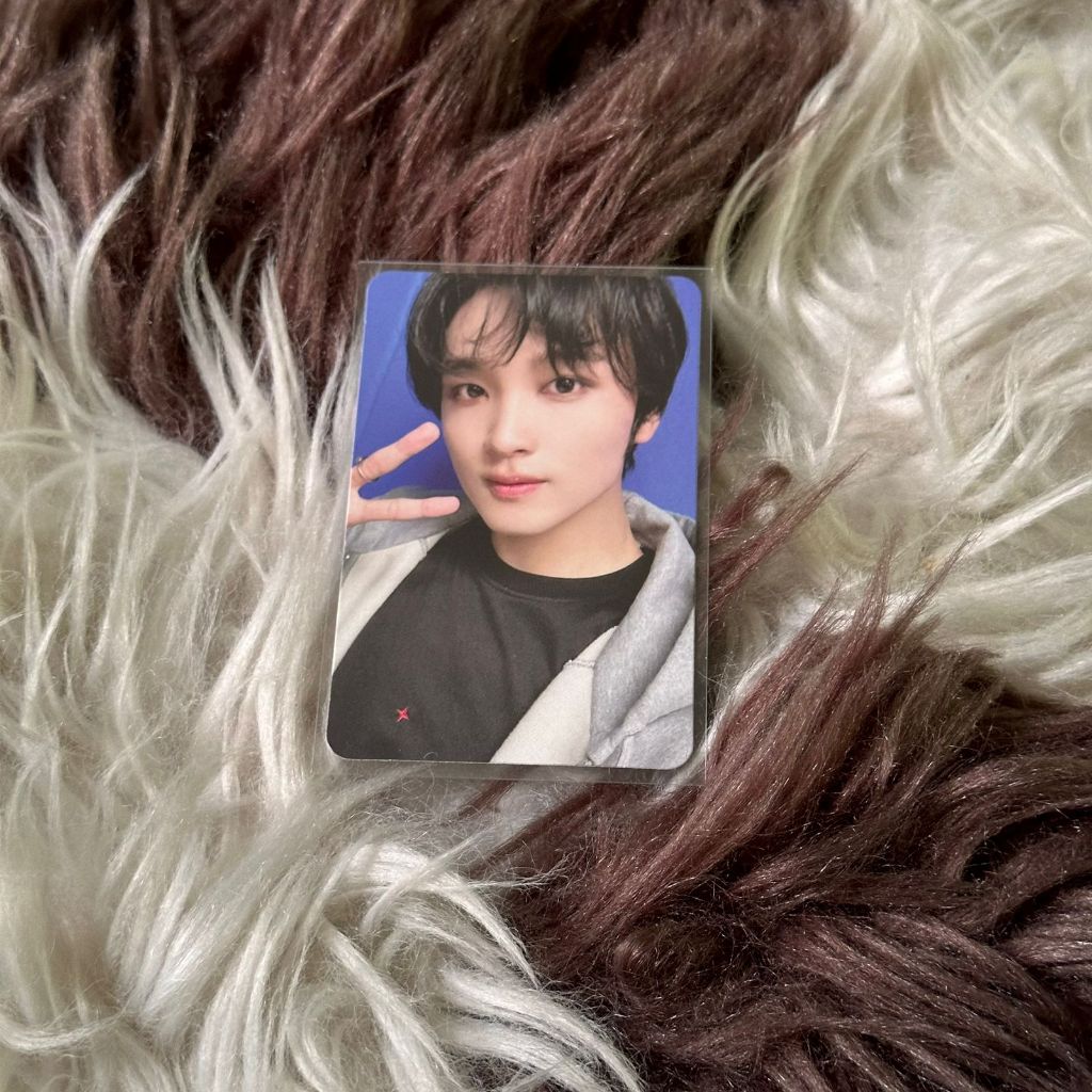 Photocard PC Official Haechan NCT 127 Fact Check Walmart Version Limited Edition Rare