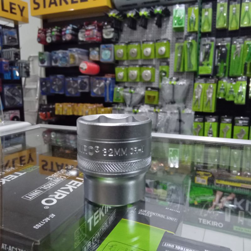 Tekiro Mata shock sock 1/2 6pt 32mm mata kunci anak shock 32 mm