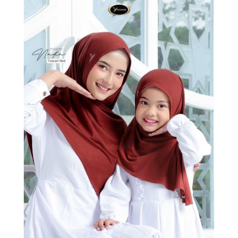 pasmina instan mom Nadia Yessana