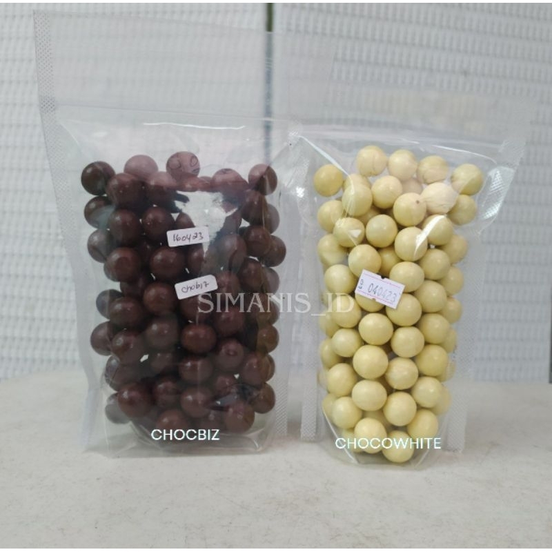 

PROMO ! 100r Coklat Butir Scandia Chocbiz Chocowhite Greentea Almond