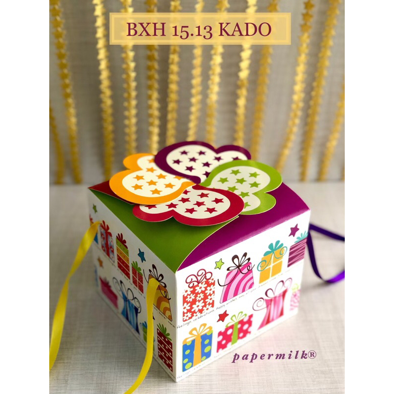 

Papermilk // BXH 15.13 Kado, Gift Box, kotak lipat, kotak hadiah, Box Instant, kotak kue kering 250-500g