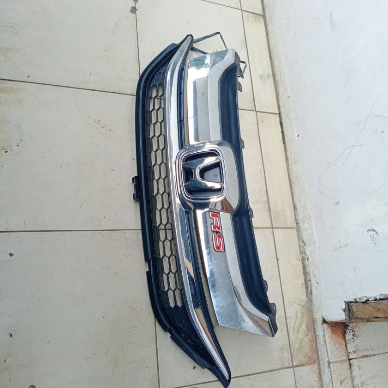 Grill Depan Honda BRV