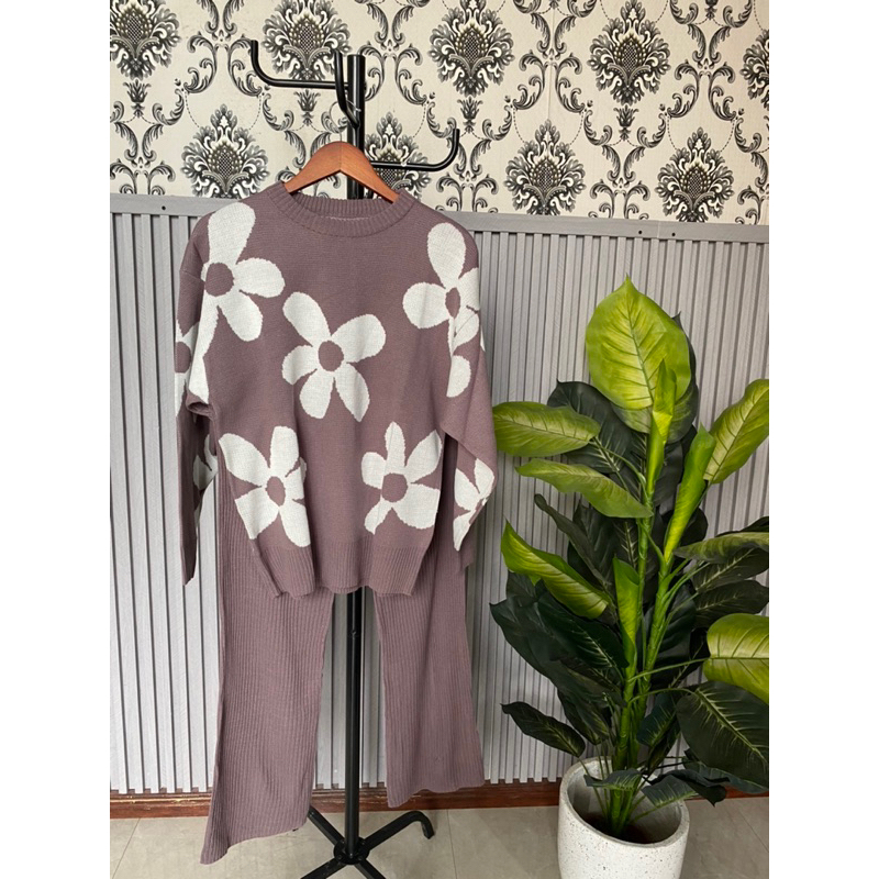 Setelan Celana Rajut