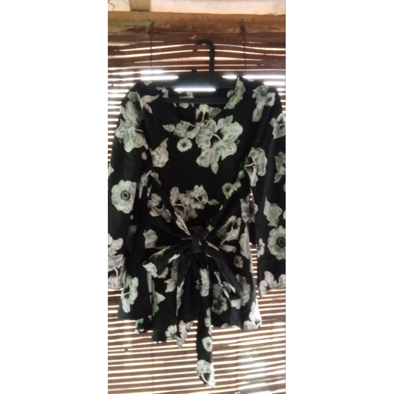 preloved atasan blouse wanita/preloved blouse/atasan preloved/preloved pribadi