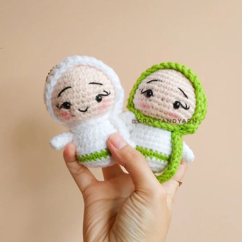Boneka lebaran boneka rajut hijab