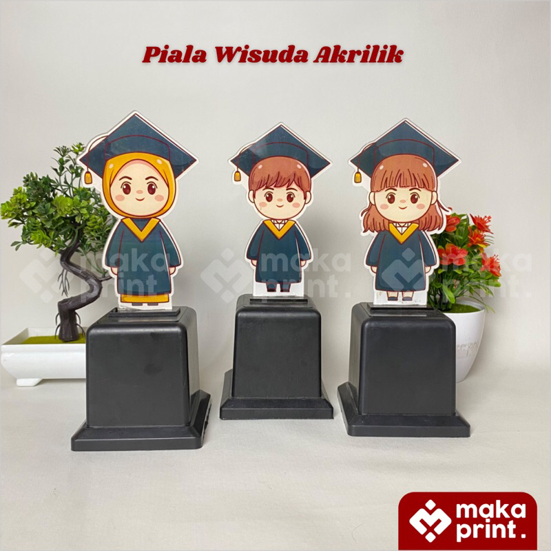 Piala Wisuda Akrilik (Sarjana) - Piala Wisuda Kampus Almamater Hijau Universitas Muslim Indonesia Ma