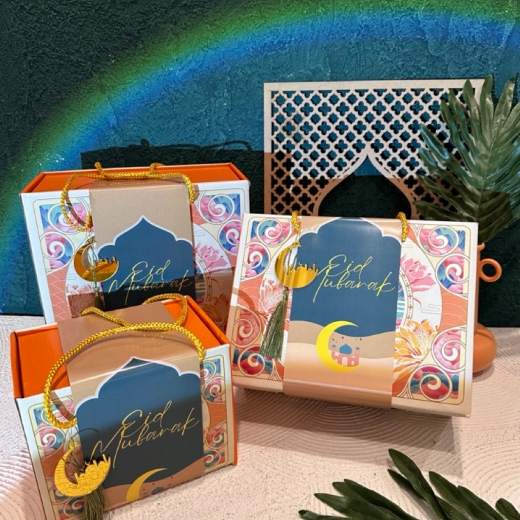 

Promo 7.7 LEBARAN HAMPERS / IMLEK HAMPERS / SET PIRING GIFT BOX/ SET MANGKOK