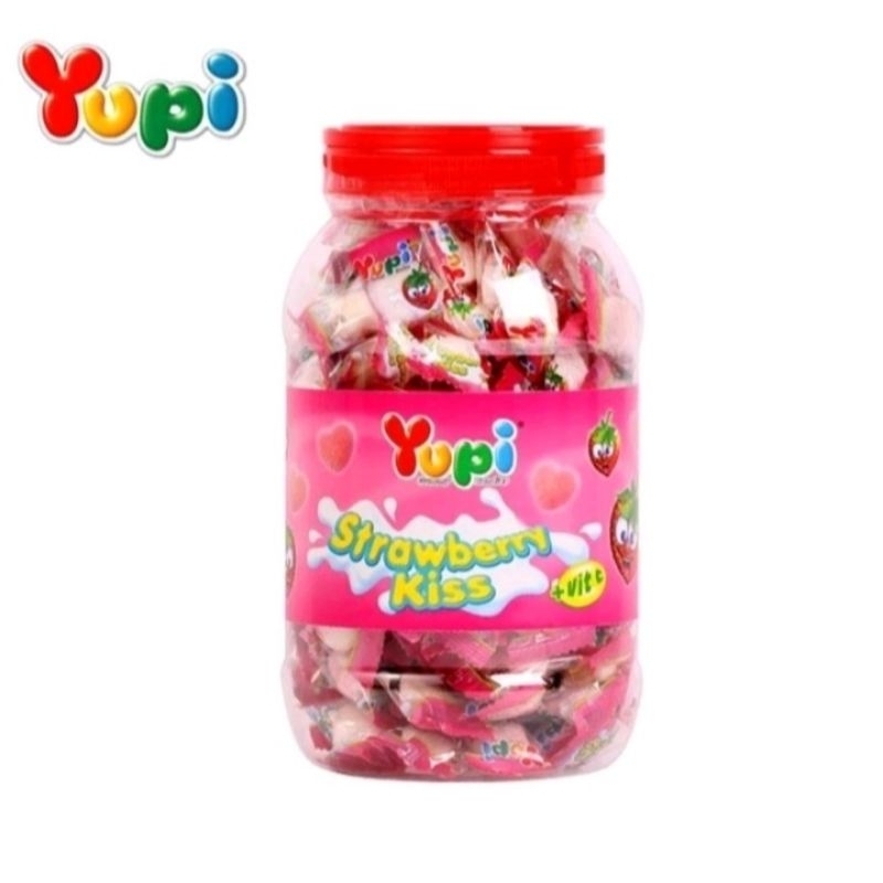 

YUPI TOPLES STRAWBERRY