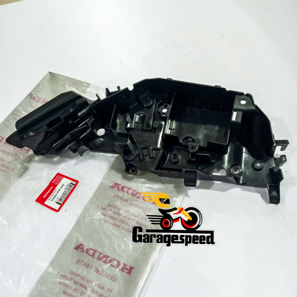 BOX BATERAI RUMAH DUDUKAN COVER BOX AKI ACCU CRF150 L HONDA ORIGINAL AHM