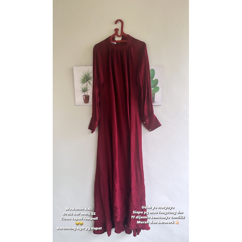 Dress Mewah shella Saukia size S-XXL (Jumbo) Preloved minus robek dibawah dress
