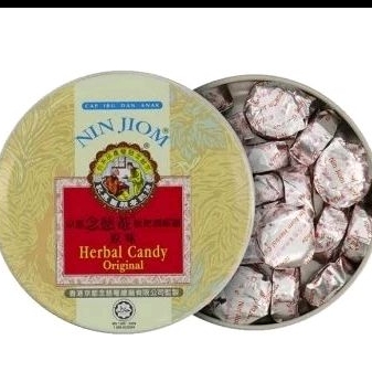 

Permen Herbal [PO EXP 10/25] NIN JIOM Herbal Original Candy, Snack Import Termurmer Snack Pelega Tenggorokan Impor Malaysia Singapore Coklat Import Ready Siap Kirim Snack Import Malaysia Coklat Import Ready Siap Kirim jajan Import Snack KL Gula Gula