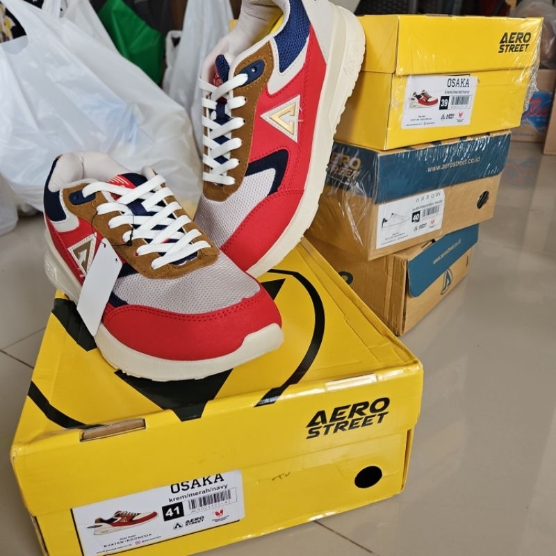 Aerostreet Osaka Krem Merah Navy - Sepatu Sneakers Sport pria wanita