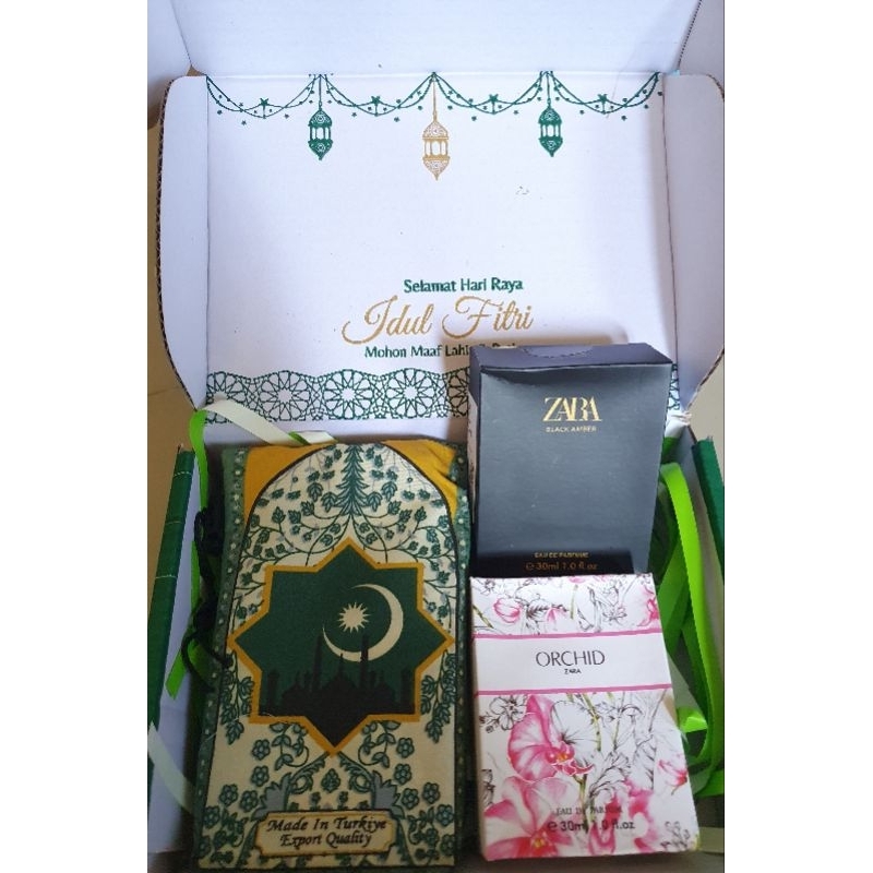 

Hampers Parfum Sajadah