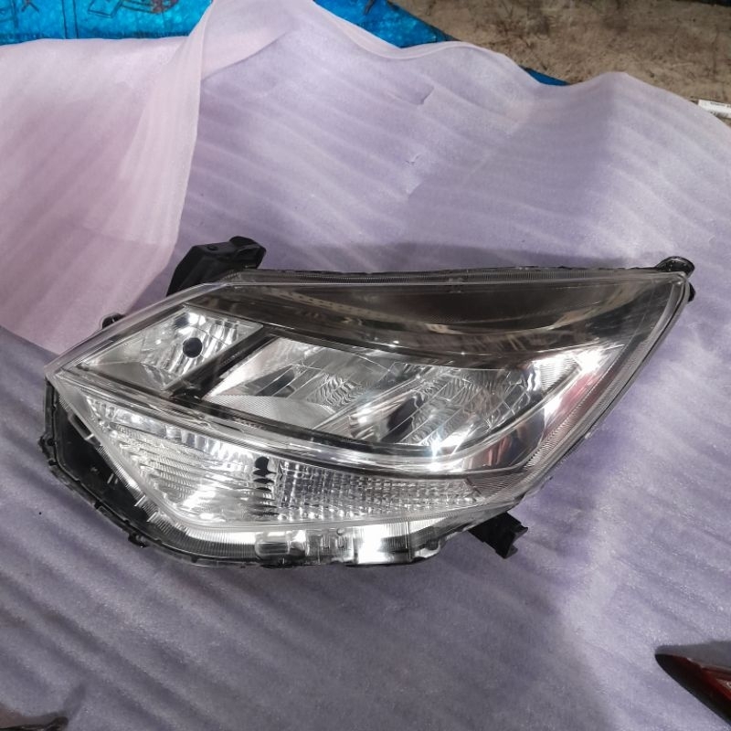 Headlamp Lampu Depan Calya Sigra Smoke 2021 2022 2023 Original Kiri