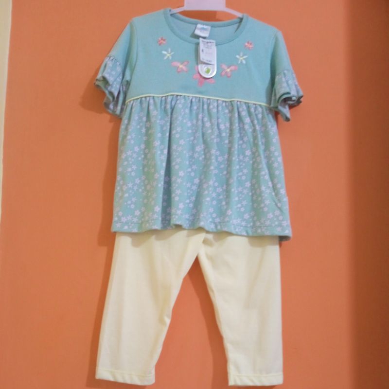 pipiniko setelan anak