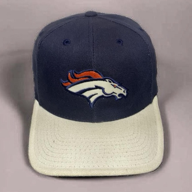 Topi NFL