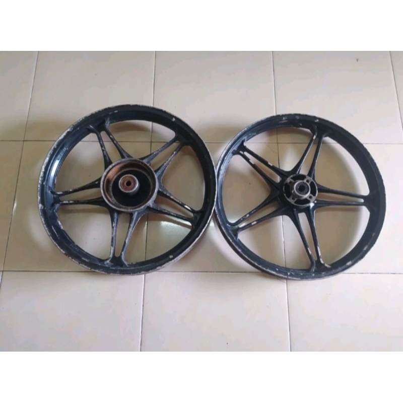 VELG RACING SUZUKI THUNDER RING 18 ORIGINAL SECOND