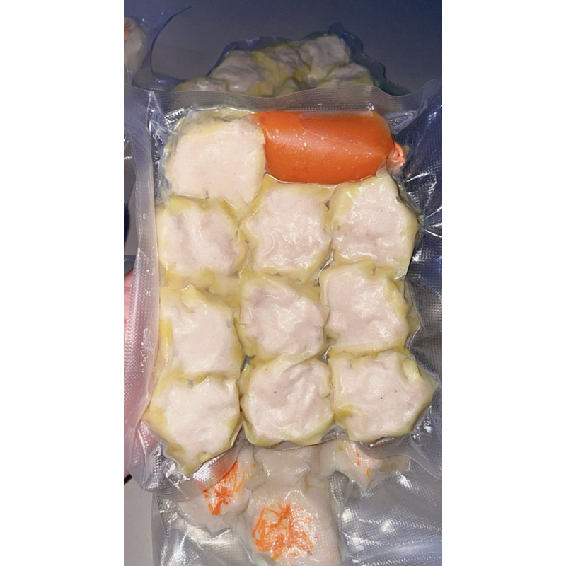

dimsum ayam Froozen isi keju isi 10 , Halal 100%
