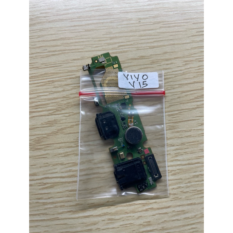 papan cas vivo v15 ori