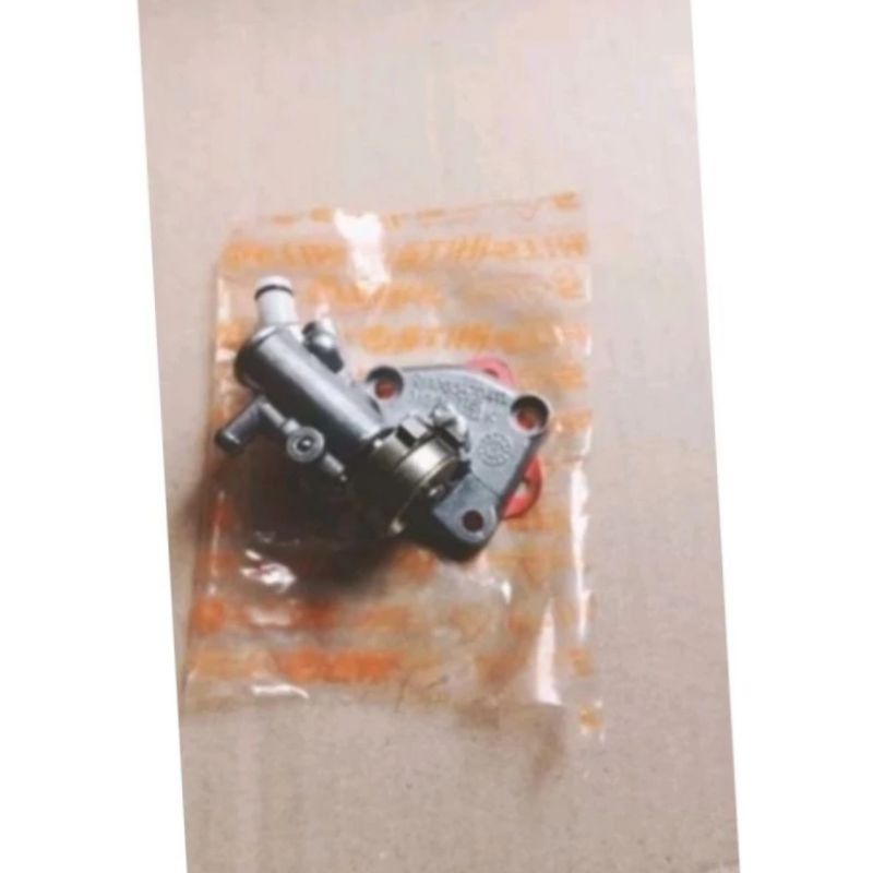 Pompa Oil Mesin Chainsaw 070 Sthill ORIGINAL
