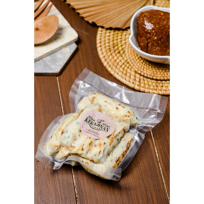 

OTAK OTAK KERAJINAN @25PCS - COPOT DAUN. OTAK OTAK IKAN TENGGIRI