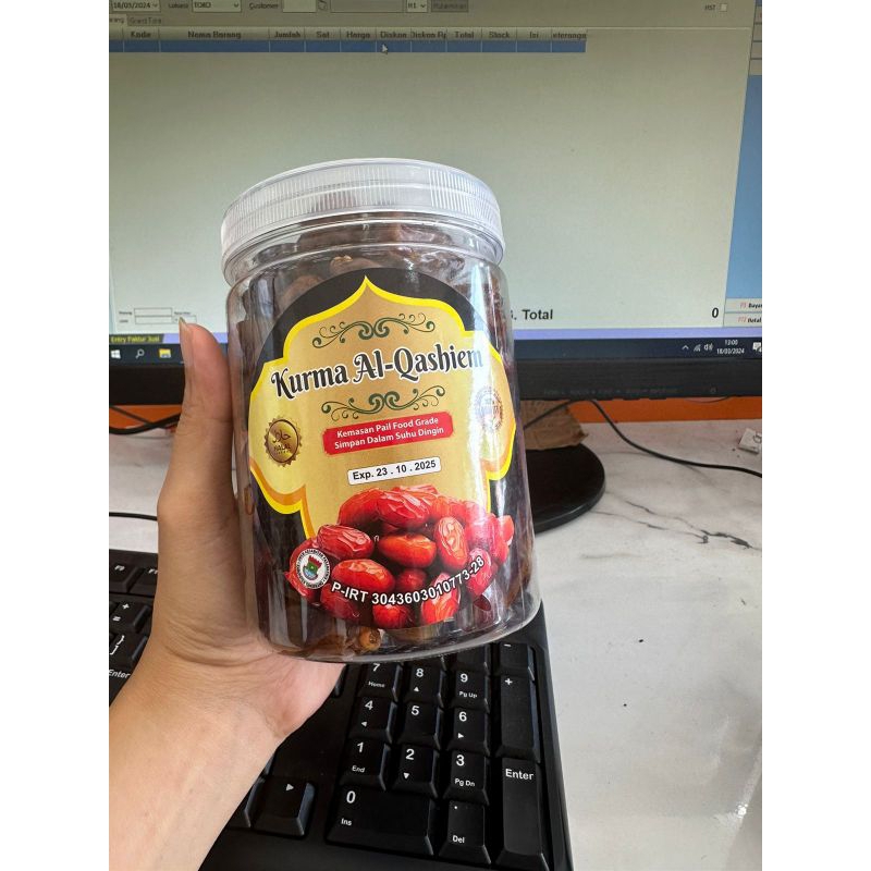 

KURMA AL QASEM 1KG
