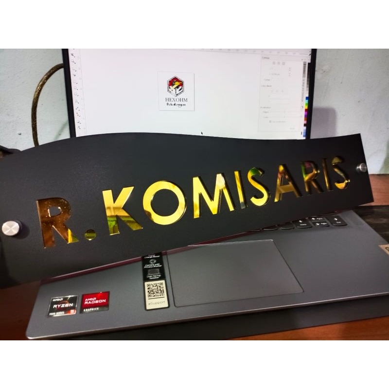 

Papan Nama Ruangan (Acrylic Custom)