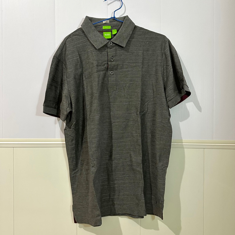 [Preloved 100% Ori] TShirt BOSS Abu-Abu / Baju BOSS / Kaos BOSS / Polo BOSS / Polo Shirt HUGO BOSS S