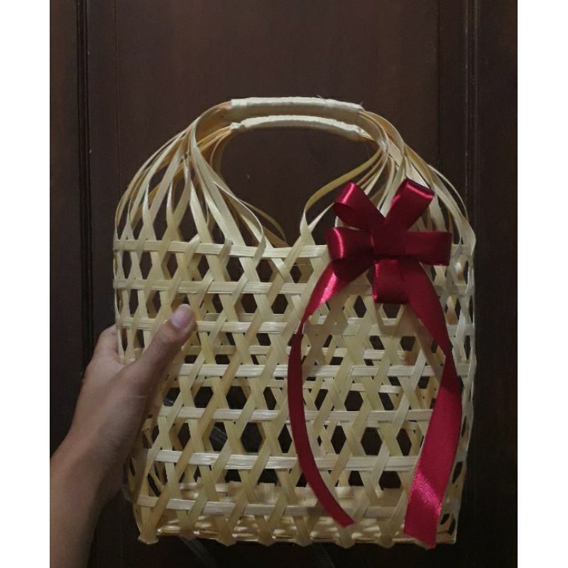 

KERANJANG HAMPERS LEBARAN/ULTAH/GIFT//Free pita