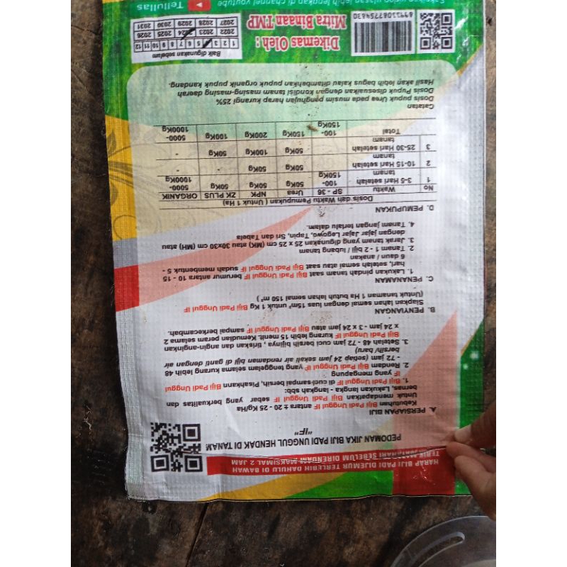 

Beras Fresh Super Premium Belukar Farm