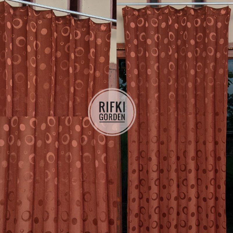 Gorden plisket polkadot model cantolan kawat S