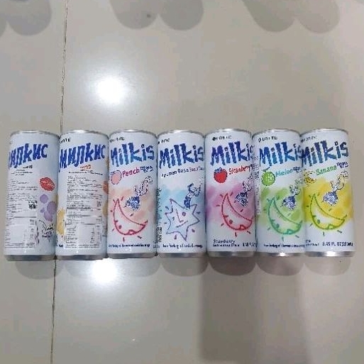 

Lotte MILKIS CHILSUNG SODA IMPORT KOREA SUSU/ MELON / BANANA / STRAWBERRY/MANGO/ PEACH/ GRAPE 250ml