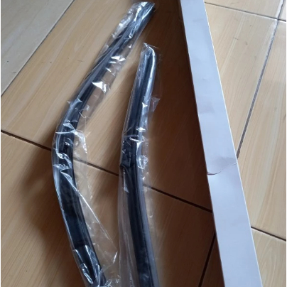 wiper depan ford fiesta sparepart