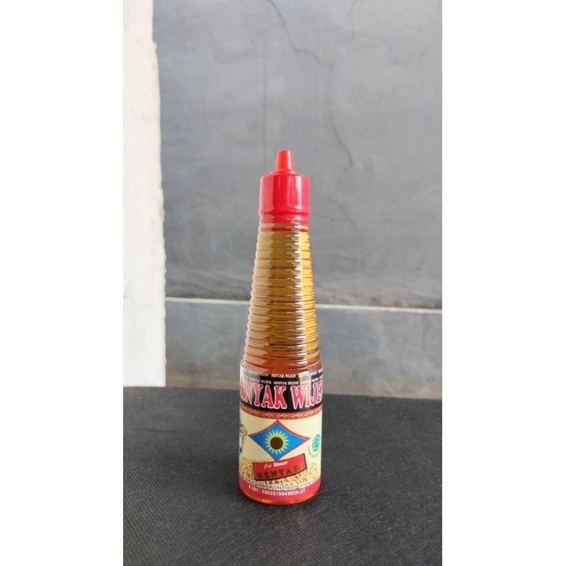 

MINYAK WIJEN ' CAP SINAR MENTARI '