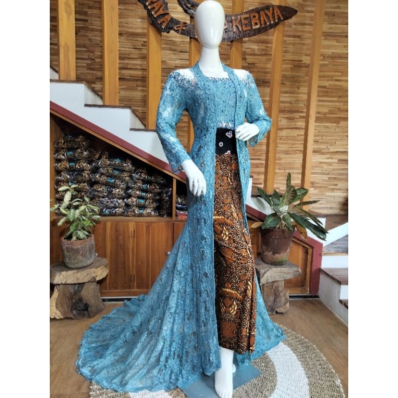 Kebaya pengantin Denime/ kutubaru & Sabrina
