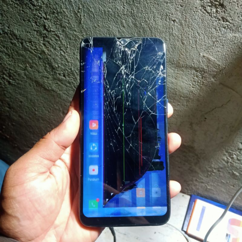 Realme 2 Pro 4/64 Minus Lcd