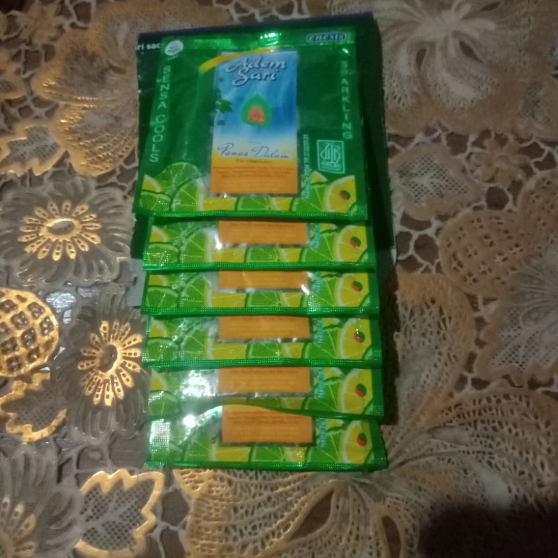 

adem sari dengan extrack sr isi12pcs