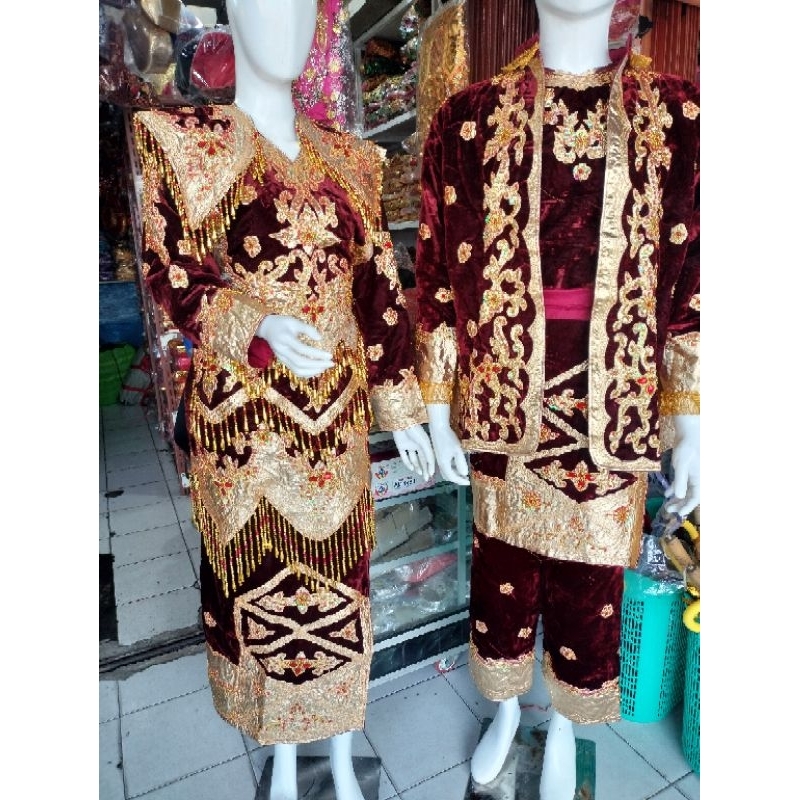 Baju Pengantin Padang/Baju Pengantin Minang/ Pakaian Pengantin Padang/Minang Warna Maroon/Maron
