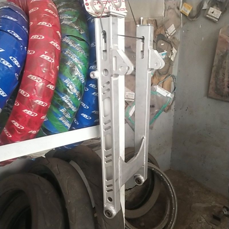 Swing arm BMRT