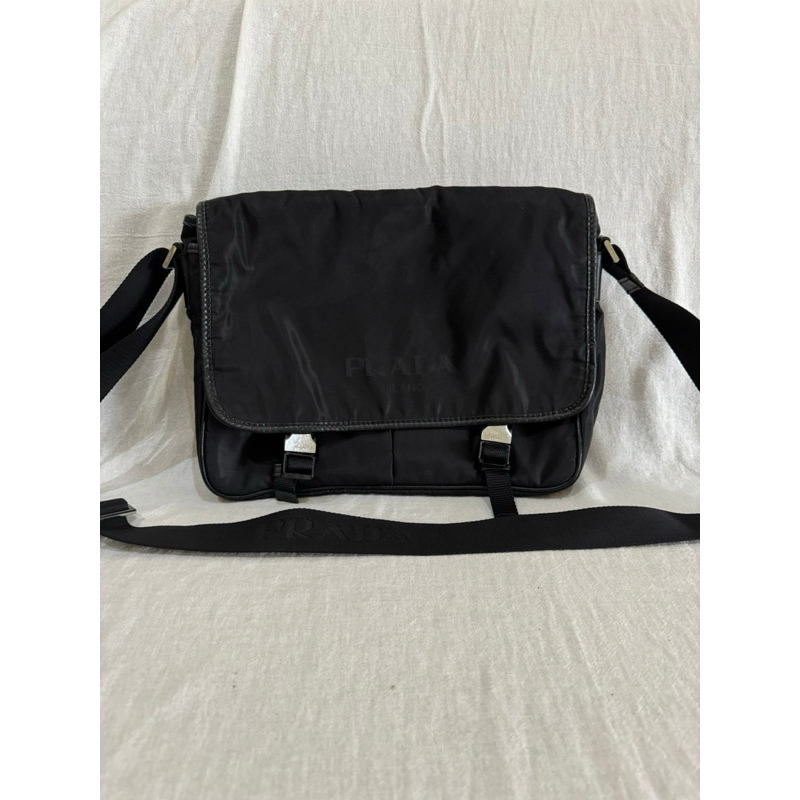 Tas Laptop / Messenger Bag Prada*** Preloved Brand