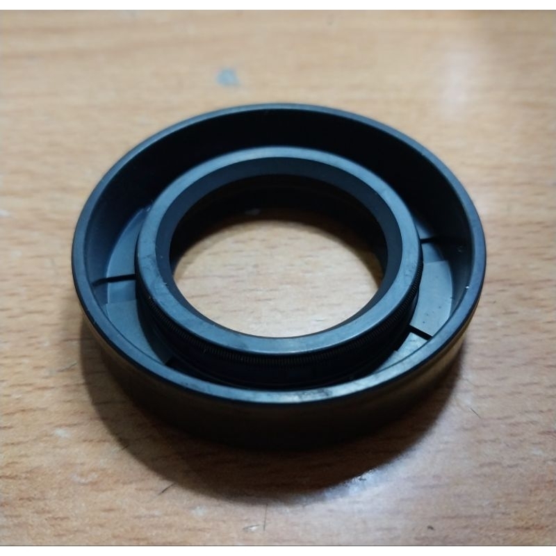 OIL SEAL RODA BELAKANG BAJAJ 2TAK , BAJAJ ORANGE RODA 3