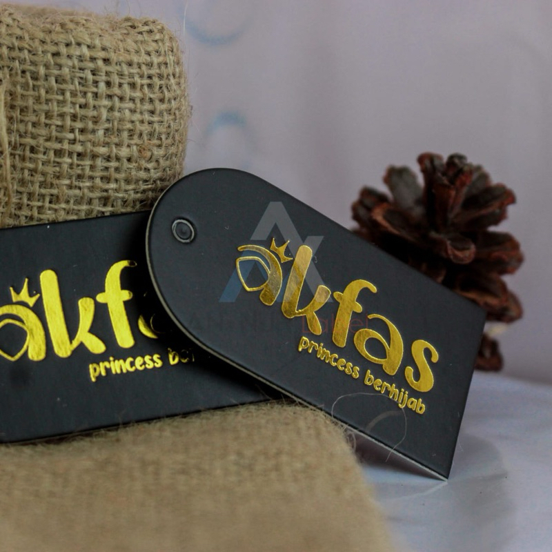 

Hangtag baju hangtag tebal 700gsm, free desain hangtag baju celana premium