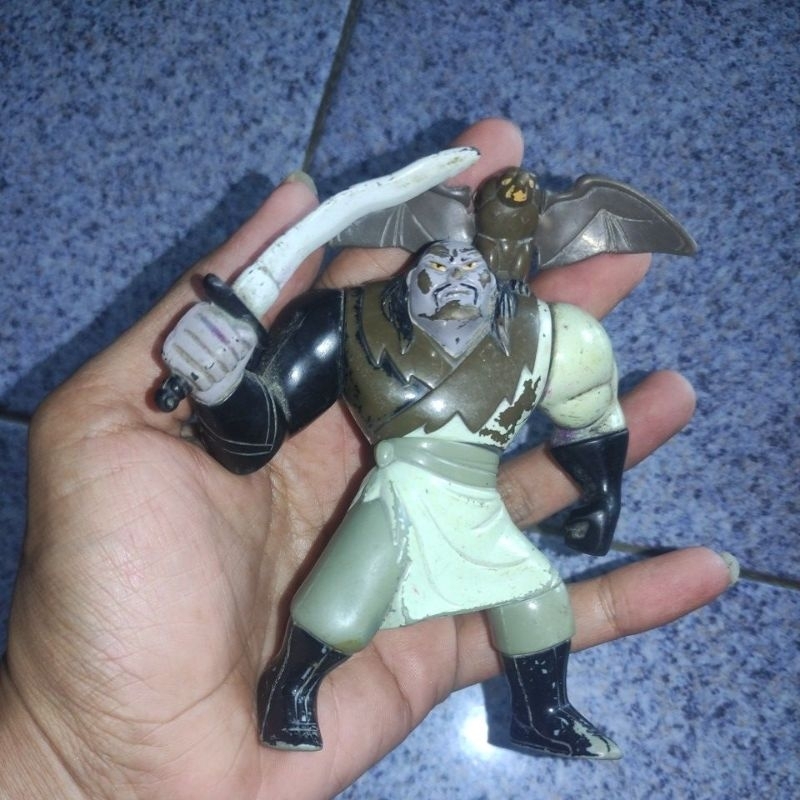 Figure Shan Yu Mulan Happy Meal Mcd 1998 vintage McDonalds