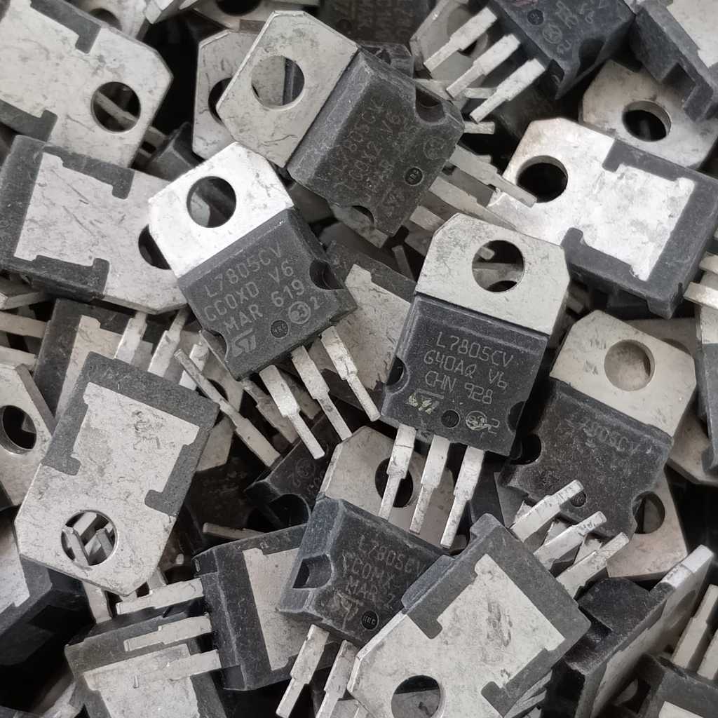 IC Regulator L7805 LM7805 L7805CV 7805 5V