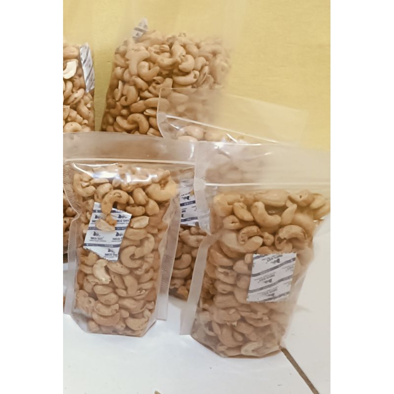 

KACANG MEDE UTUH MATANG 250Gram ( Termurah )