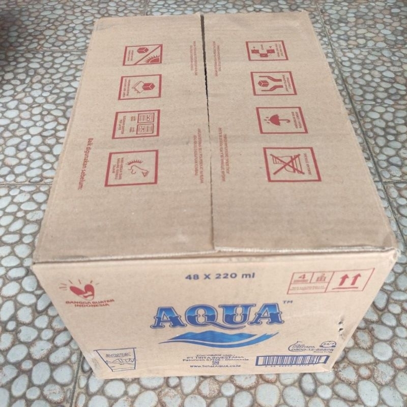 

AQUA CUP (GELAS) PER KARTON 48 x 220mL