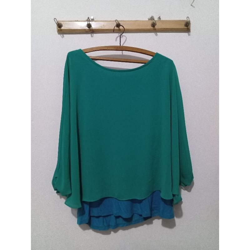 Preloved Blouse Kelelawar