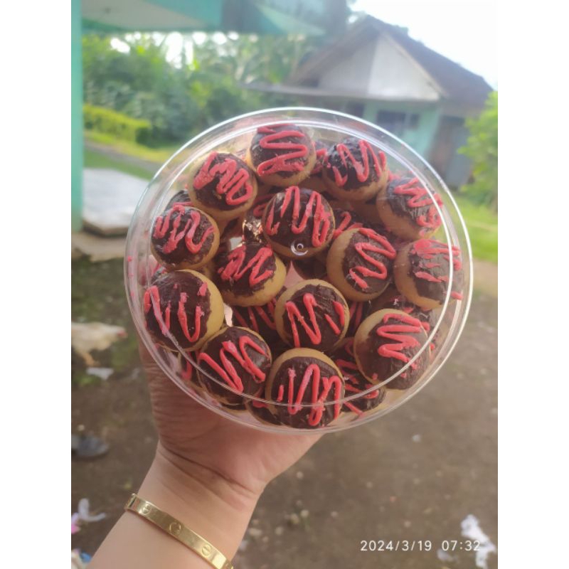 

cokies coklat 500+- gram homemade
